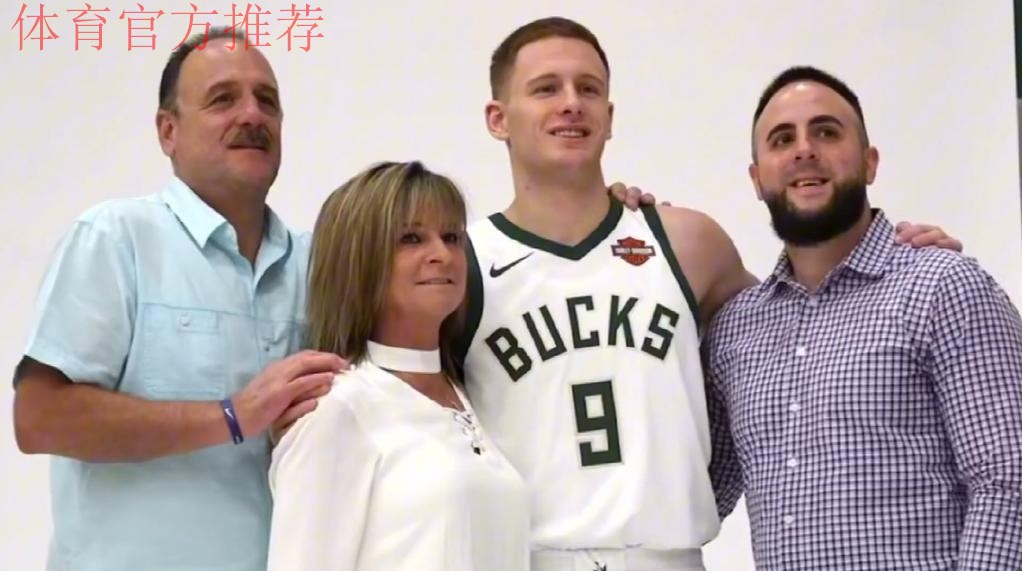 大一场均1.6分,选秀前存款不到4美元,如今成为千万富翁! 大一场均1.6分,选秀前存款不到4美元,如今成为千万富翁!